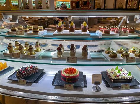 okada manila buffet price.